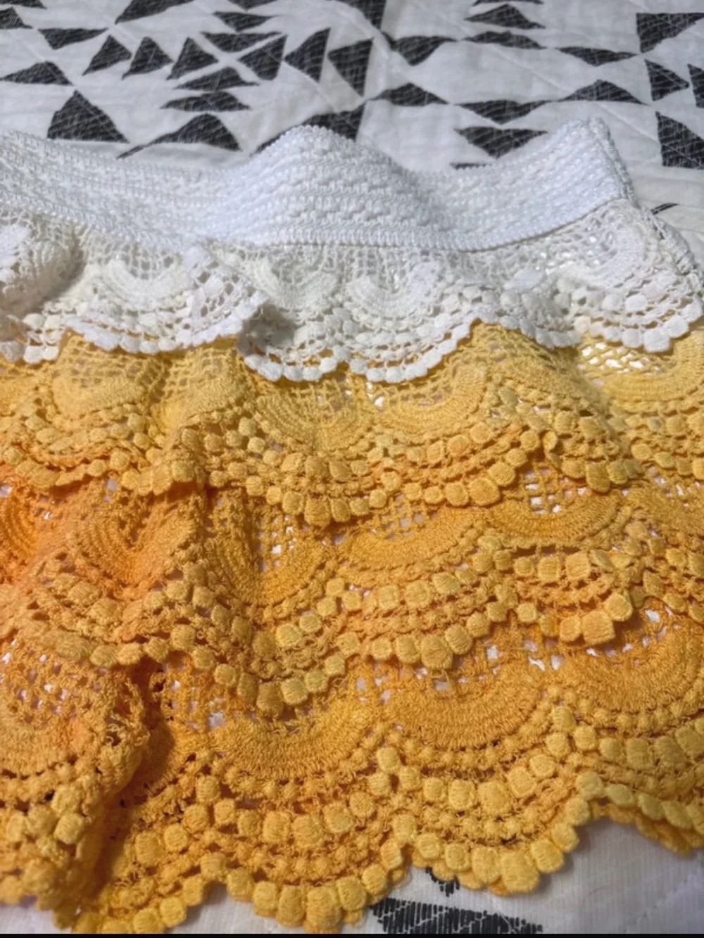 Shoreline White to Yellow Ombre Crochet Lace Skort - Picture 2 of 4